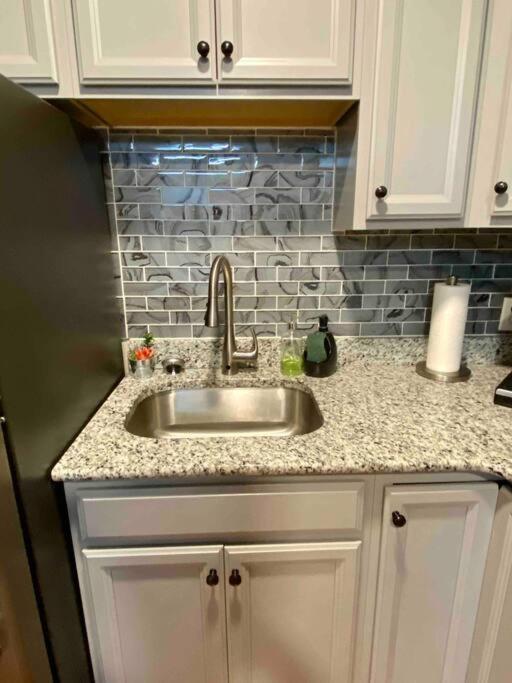Downtown Albany 2 Bedroom + Workstation @ The Mark Екстер'єр фото